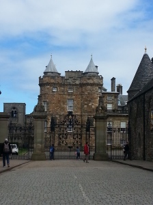 A view of Edinburgh, Scotland. This is the gate to Holyrooud where the Queen stays when she is in Edinburgh.
